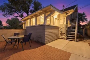 1BR Upstairs in Historic Stamm House Near Downtown - Image 3