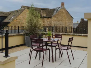The Staircase -  luxury dog friendly home in Stow on the Wold - Image 4