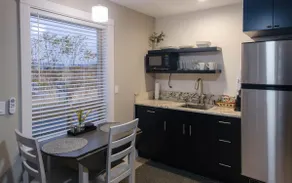 New retreat for 2 between Lk Chelan and Wenatchee - Image 4