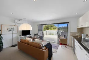 Barbro Warrnambool - Image 5
