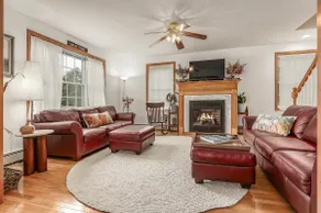 Beautiful waterfront home on Baxter Lake! - Image 3
