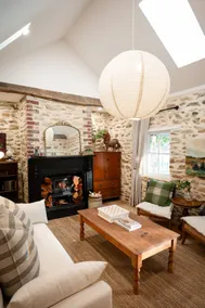 Wood Spell - Country Hideaway Near Kuitpo Forest - Image 3