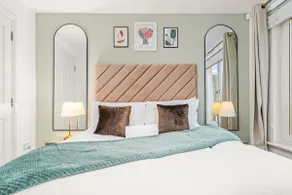 Urban Elegance - Spacious 5-Bed Home in Glasgow - Image 4