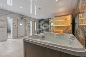 Central 1BR Cardiff Flat & Free Parking + Paid Spa - Image 4