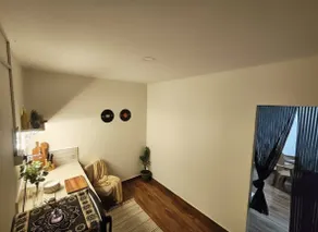 House No 21 - Image 4