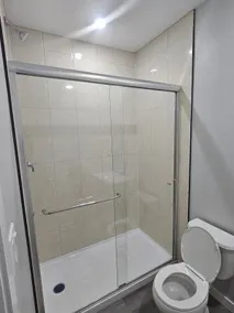 Modern 2BR suite in a quite, private neighborhood. - Image 4