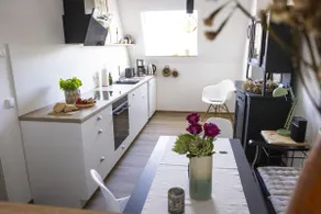 Stylish duplex with roof terrace and extras - Image 3
