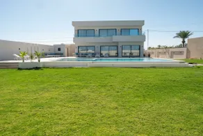 Luxury villa with sea view in Djerba - Image 5