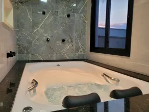 Premium Farm with Hot Tub - Image 4