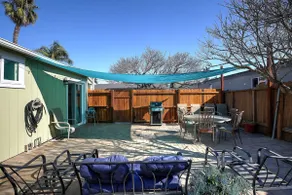 Goodland Blue House - Image 5