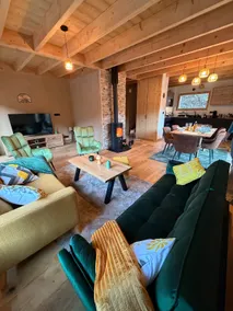 Chalet Armande – Cozy stay with stunning views - Image 3