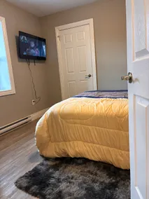 City Living: Cozy 1BR All to Yourself - Image 5