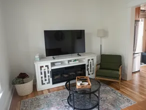 New Cozy Craftsman By UW, Capitol Hill, Arboretum - Image 3