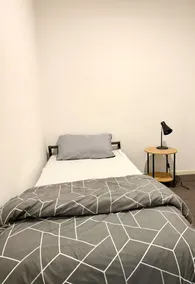 Premium Apartment with Parking - City View! - Image 3