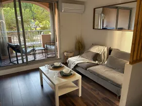 Bright cocoon 2 min from the port & beaches + Air conditioning - Image 4