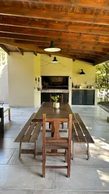 Spacious house · Large private park · Grill - Image 4
