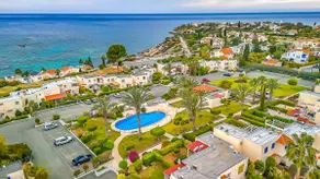 Coral Bay Star - Direct sea location - Image 3