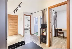 “Ideal for up to 4 people • Close to the subway and beach” - Image 2