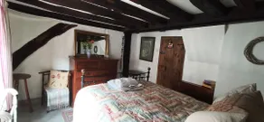 Old town house close to the market square - Image 3