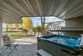 Riverside! PrivateDock|Hot Tub|WaterToys|Firepit! - Image 4
