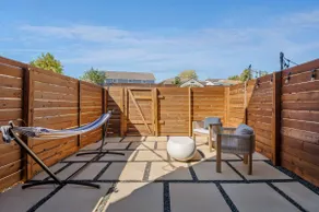 Boutique Loft in Austin, WiFi, Parking, Pets - Image 4
