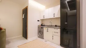 Lova Apartment 75-inch Screen Resort - Image 5