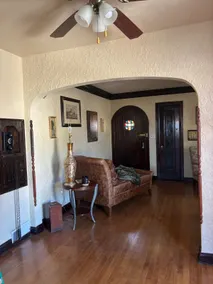 Quirky Tudor Inn - Image 2