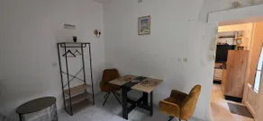 Quiet studio, historic center - Image 3