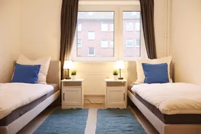 Beautiful business apartment with three bedrooms - Image 2