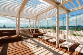 Above Danube - Luxury Apartment - Image 2