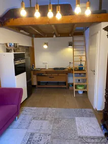 Charming, small, quiet apartment, located in the center. - Image 2