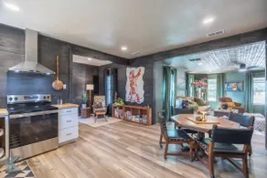 The Moody Buffalo Getaway in Buffalo Gap - Image 4