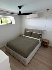 Luxury self-contained guest suite - Image 2
