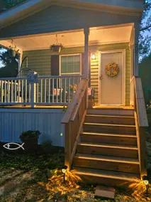 Cute 'n' Cozy, Pet Friendly Cottage! - Image 5