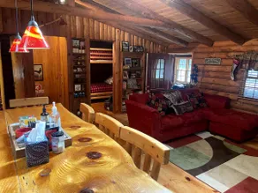 Cozy Log Cabin in Vermont - Image 4