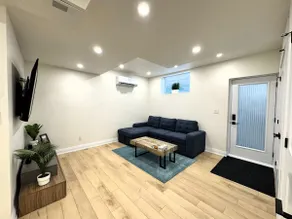Bright & Luxury Basement Suite w/ Private Entry - Image 4