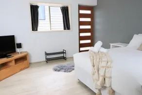 Funky Little Apartment - Image 4