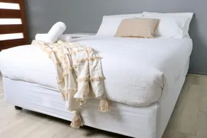 Funky Little Apartment - Image 3