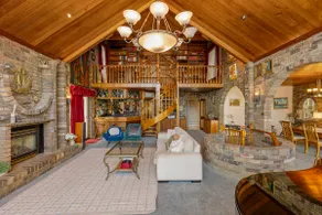 Luxury Waterfront Retreat with Private Pool - Image 4