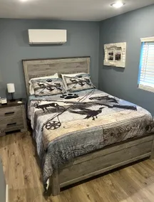 Cozy Cabin Hideaway - Image 3