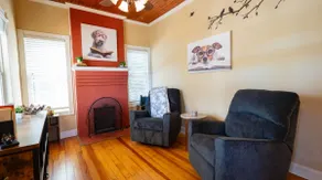 The Beagles Lake House-Charm, Lake Views, Pets - Image 5