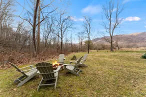 Creekside Cottage - Near hiking + fishing - Image 2