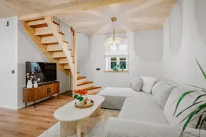 Charming Old Town Cottage · Pets Welcome - Image 2