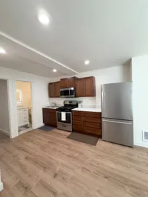 Cozy, private apartment - Image 5