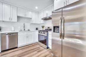 4 min from UCR, 3 bedrooms, 2 bath, newly renovated, academic loft - Image 5