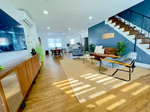 3BR Philly Home | Sleeps 10 | Parking + Jacuzzi - Image 2