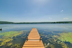 Ultimate Relaxation! Lake-View Cottage in Bradford - Image 2