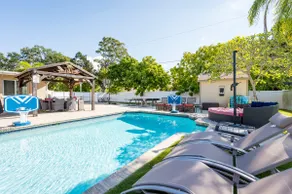 Ultimatives Familienrefugium mit Pool, Theater & Spielen - Image 3