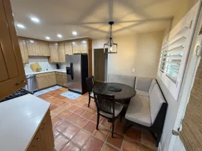 Oasis in Uptown Phoenix. Pool, Fire & Location - Image 3