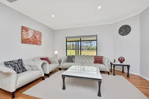 Vine & Valley Retreat - Image 4